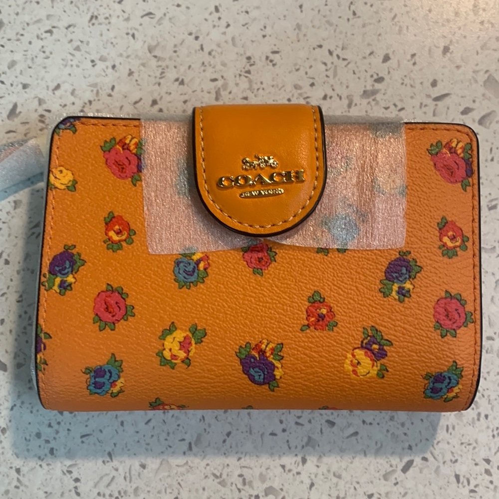 NWT Coach Wallet